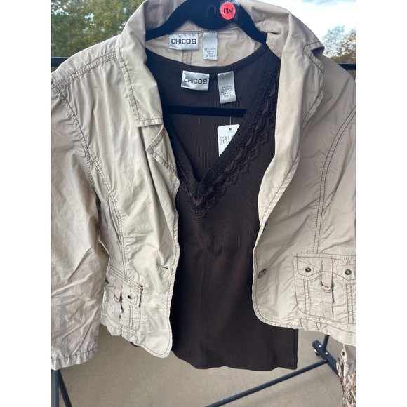 NWT Chico's 100% Cotton Khaki Ollie Gamma Jacket Size 1 - Picture 2 of 7